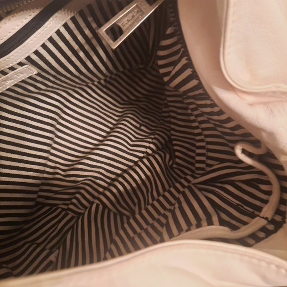 Gwen Stefani L.A.M.B. Crossbody Bag White Leather - Picture 10 of 16